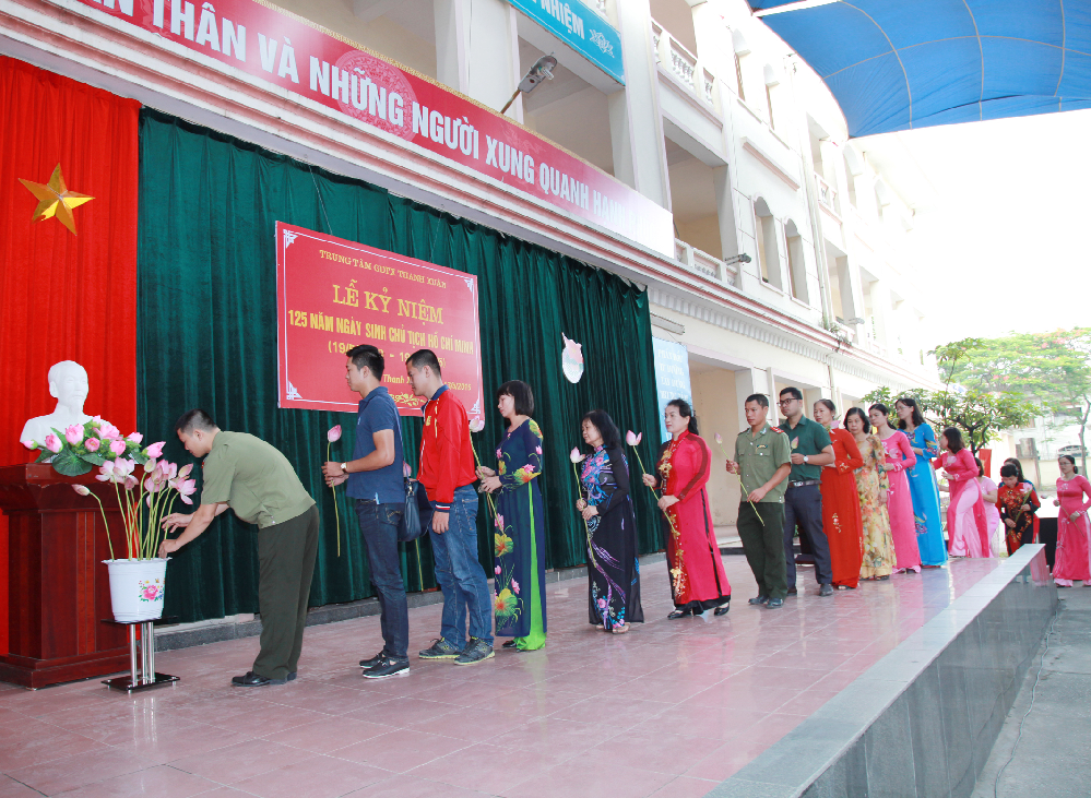 Thi đua dạy tốt học tốt chào mừng 125 năm ngày sinh Chủ tịch Hồ Chí Minh